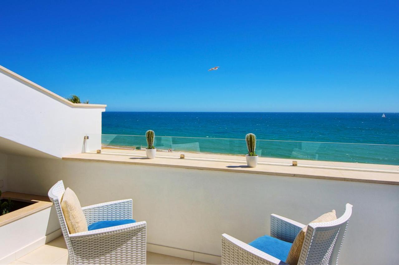 Casa Pe Na Areia- Unique Spot- Beach Front By Dreamvillasalbufeira Buitenkant foto